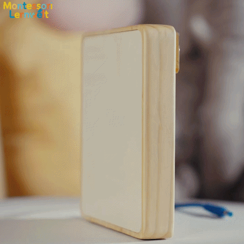 Montessori Busy Board aus Holz - – LED Licht & Schalter
