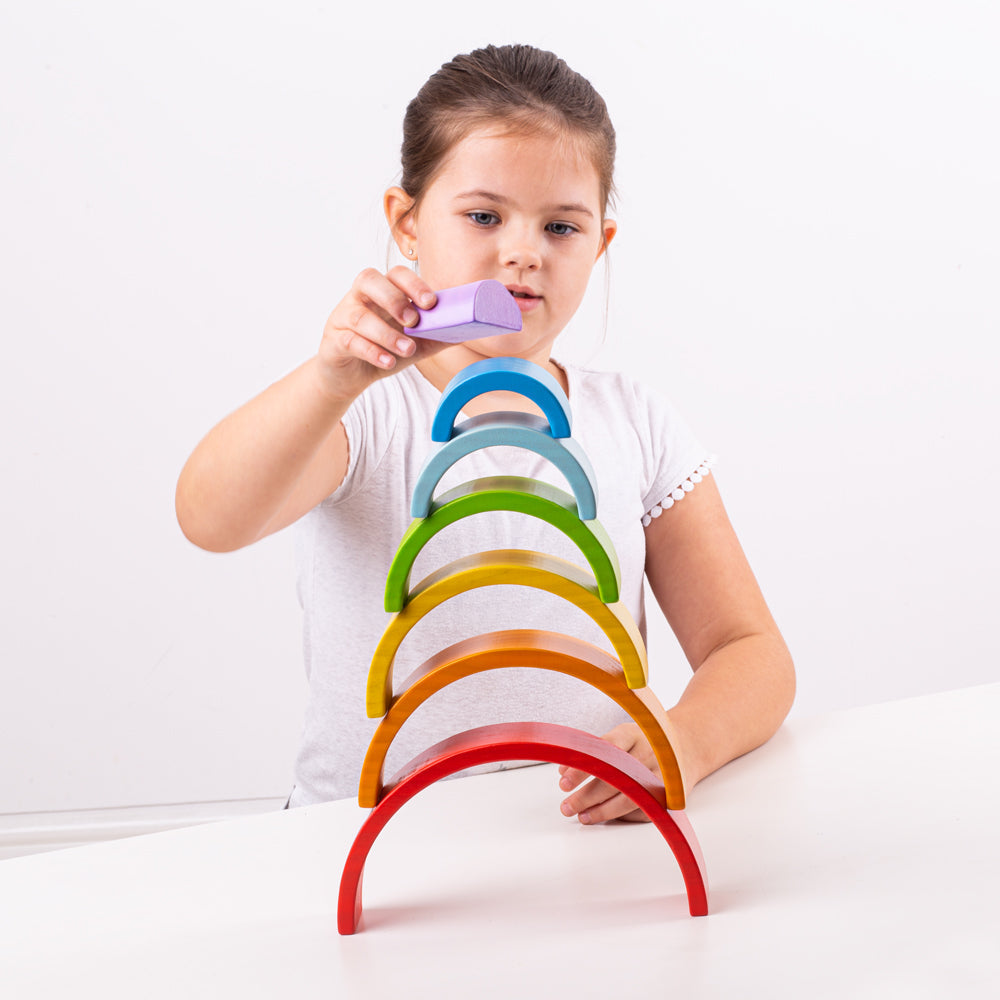 Montessori Stapelspielzeug – Holz Regenbogen