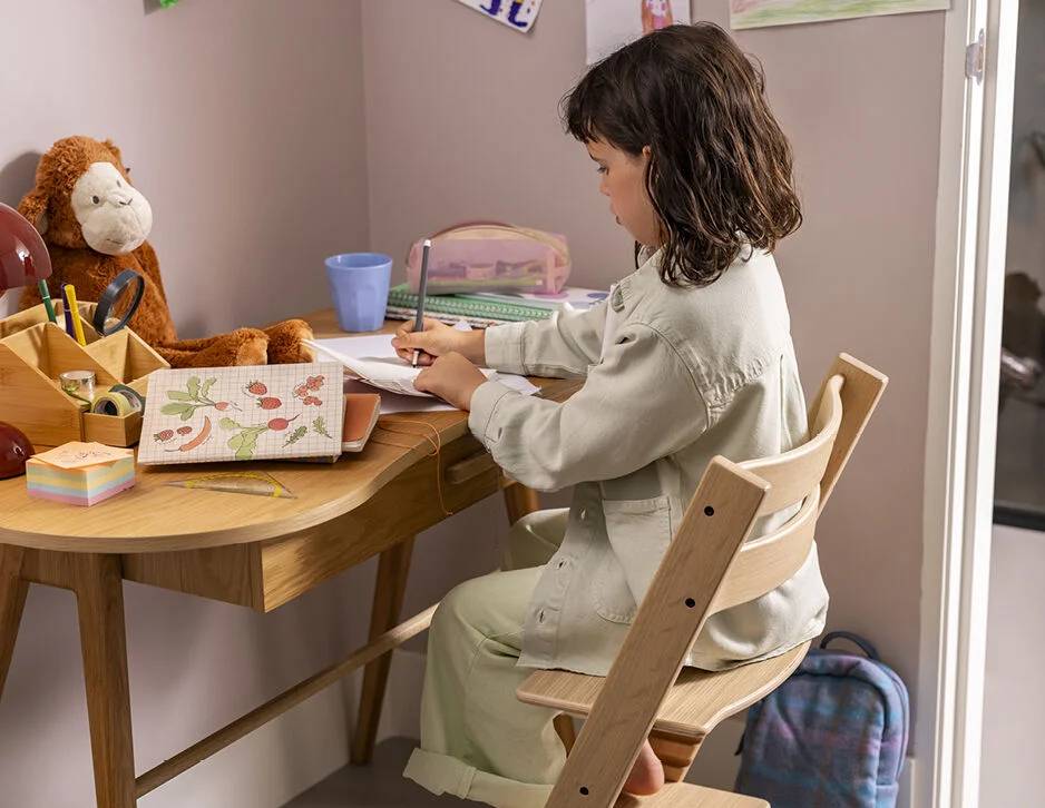 Kinder Hochstuhl Holz verstellbar – Montessori Kinderstuhl Massivholz Baby Stuhl stabil