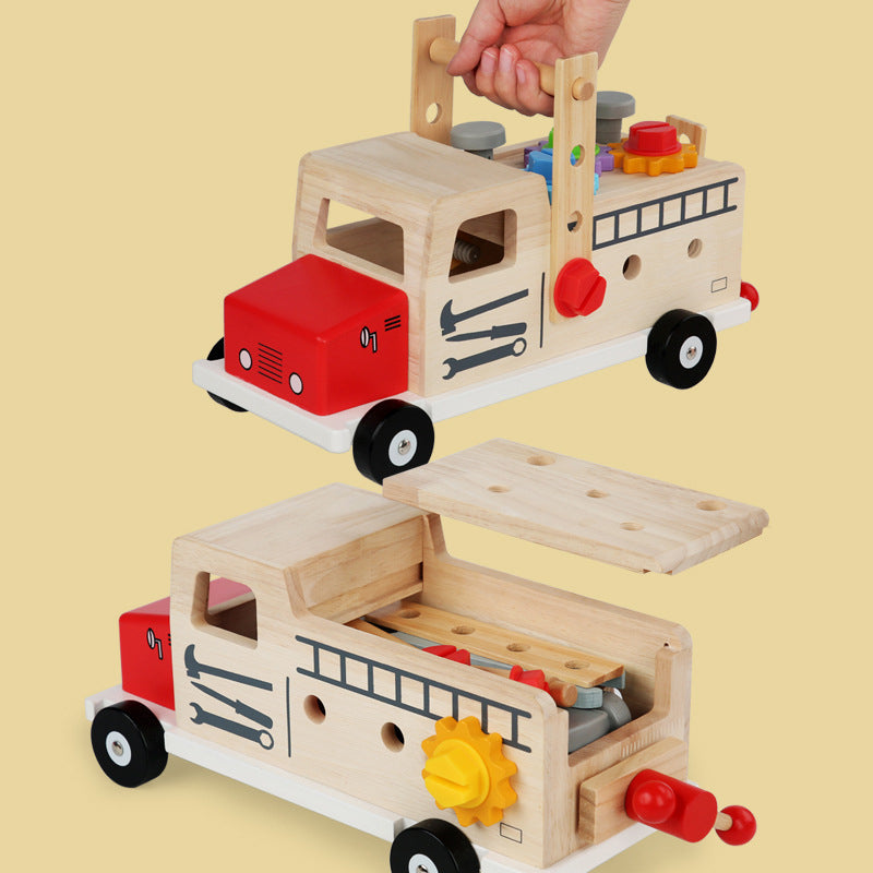 Montessori Holzspielzeug – Spiel mit verschiedenen Elemente für Kinder