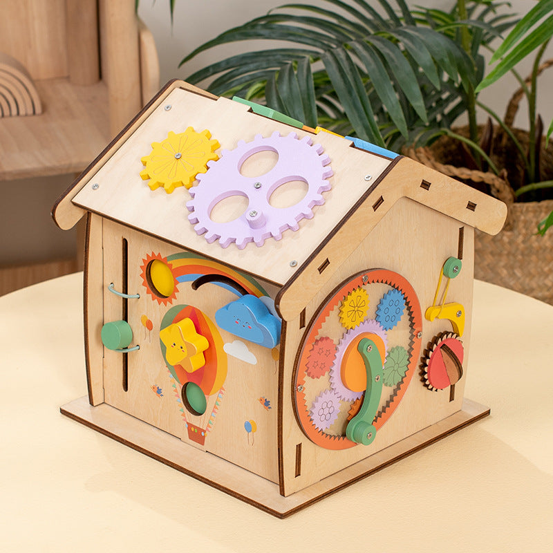 Montessori Busy House – Spielhaus aus Holz mit vielen Spielelementen