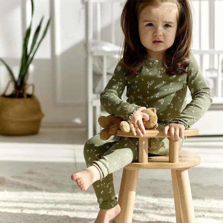 Montessori Kinderstuhl aus Buchenholz – Mit Rückenlehne