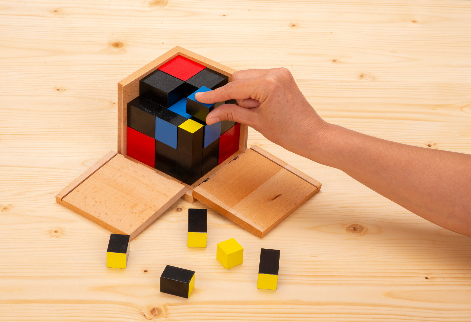 Montessori Sparset – Binomischer & Trinomischer Würfel